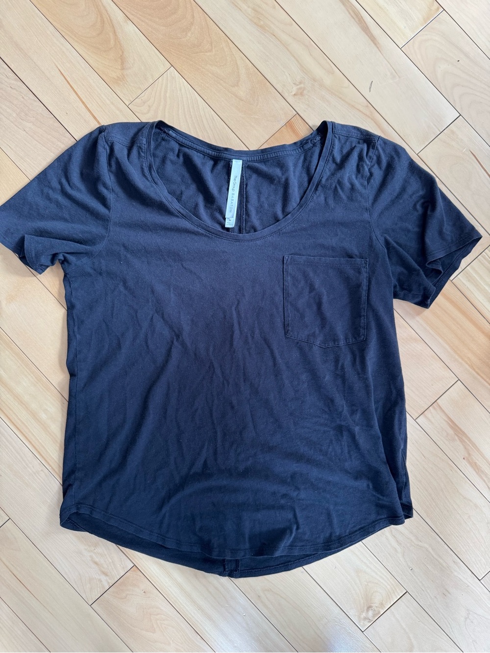 Babaton Black Neck Pocket Tee